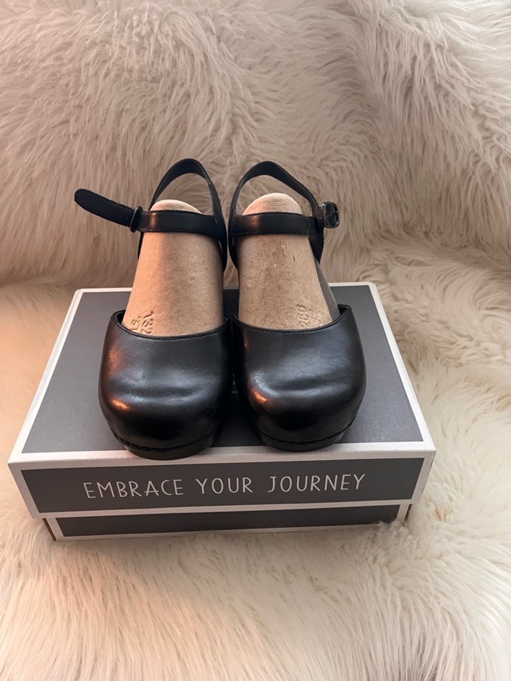 Dansko Black Mary Jane Ankle Sam Soft Full Grain Leather size 38